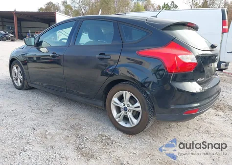 2014 Ford Focus Se z USA, uszkodzony, nr VIN 1FADP3K25EL277199